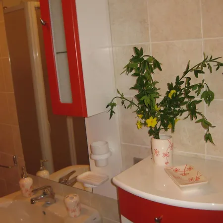 A Due Passi Dal Mare Bed & Breakfast Numana