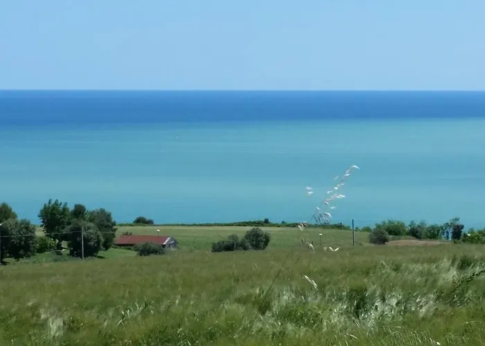 Bed & Breakfast A Due Passi Dal Mare 3*