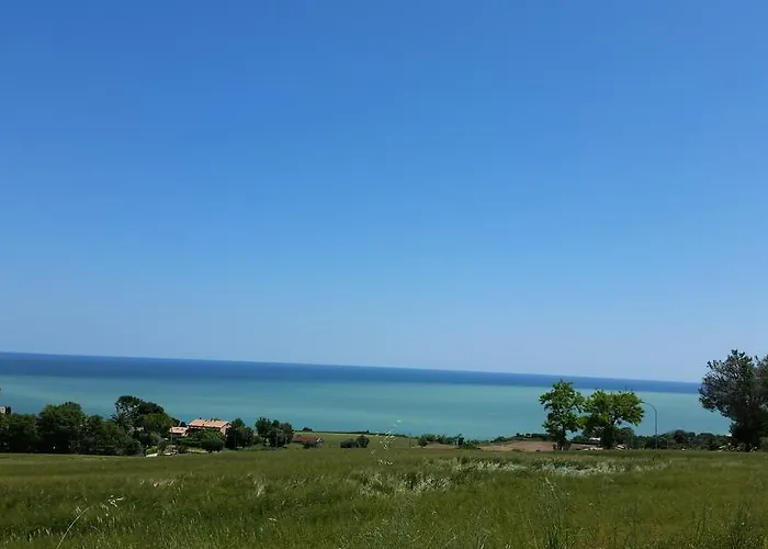 Bed & Breakfast A Due Passi Dal Mare 3*