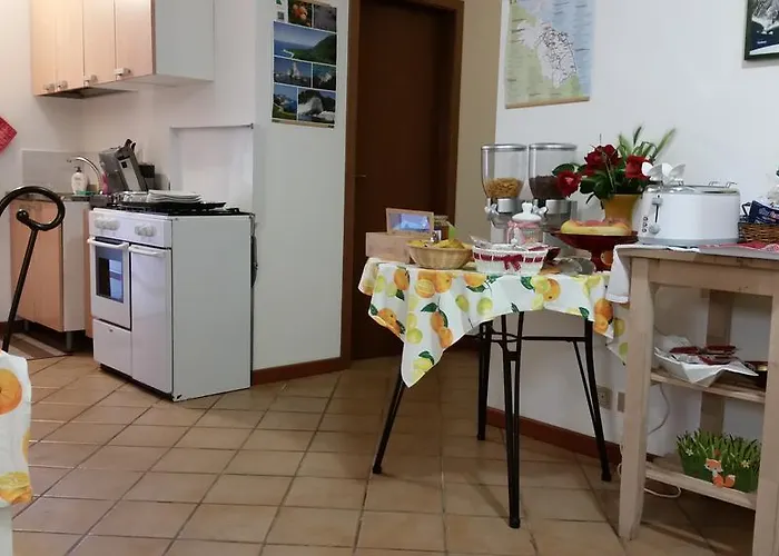 Bed & Breakfast A Due Passi Dal Mare