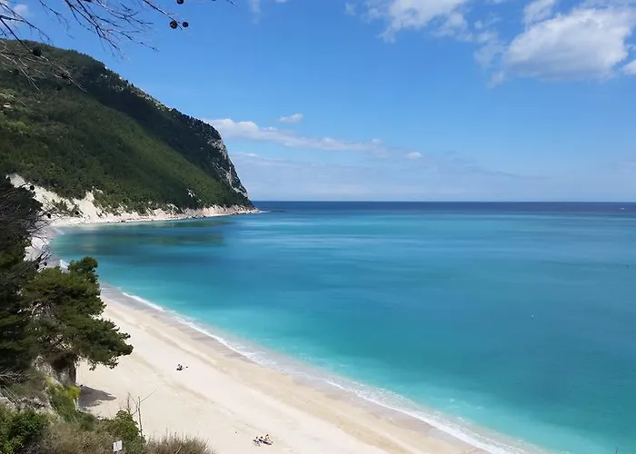 A Due Passi Dal Mare