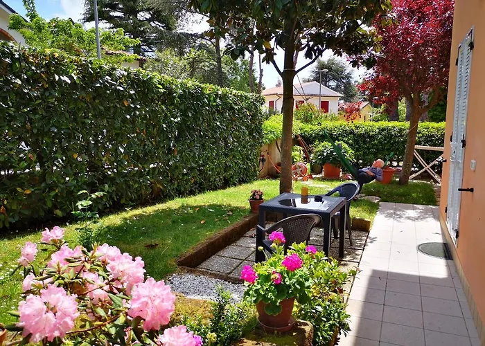 Bed & Breakfast A Due Passi Dal Mare 3*