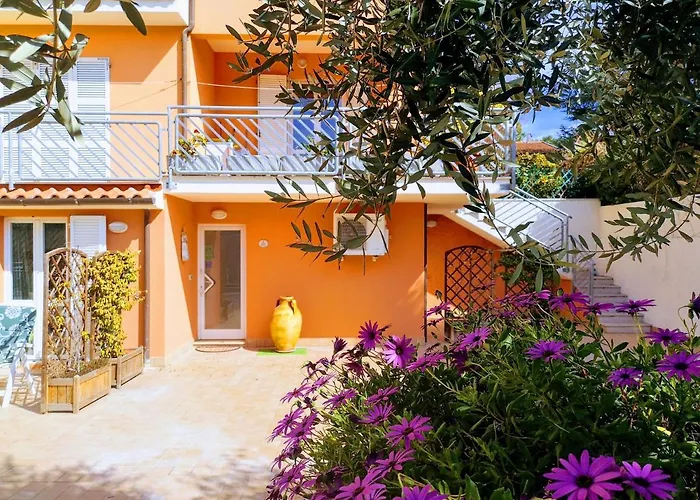 A Due Passi Dal Mare 3* Numana