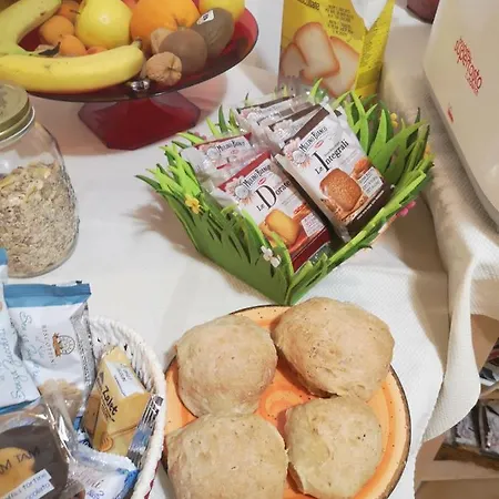 A Due Passi Dal Mare Нумана